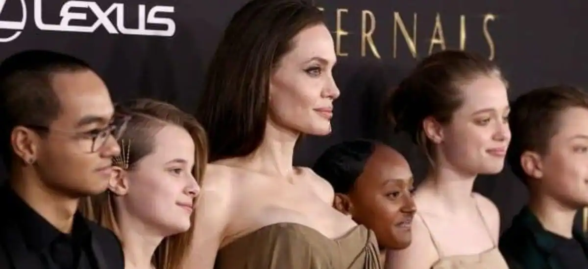 Angelina Jolie daughter Shiloh