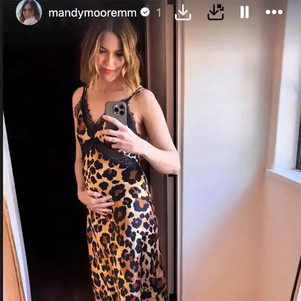 Mandy Moore Announcing Third Pregnancy